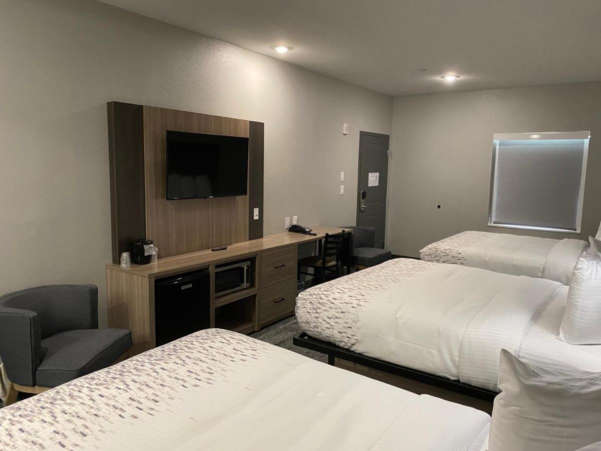Hotel Solara I-45 & Hobby Airport Houston Exterior photo